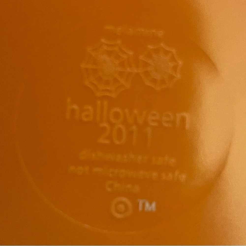 NWT Halloween chip & dip bowl jack o lantern